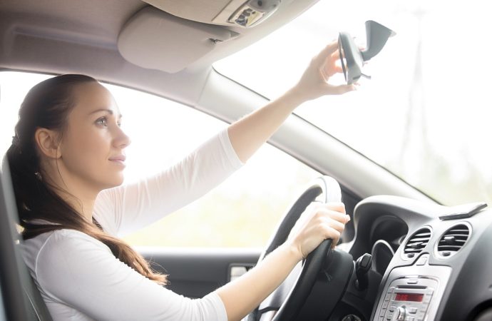 Prawo jazdy – kiedy zapisać się na kurs?